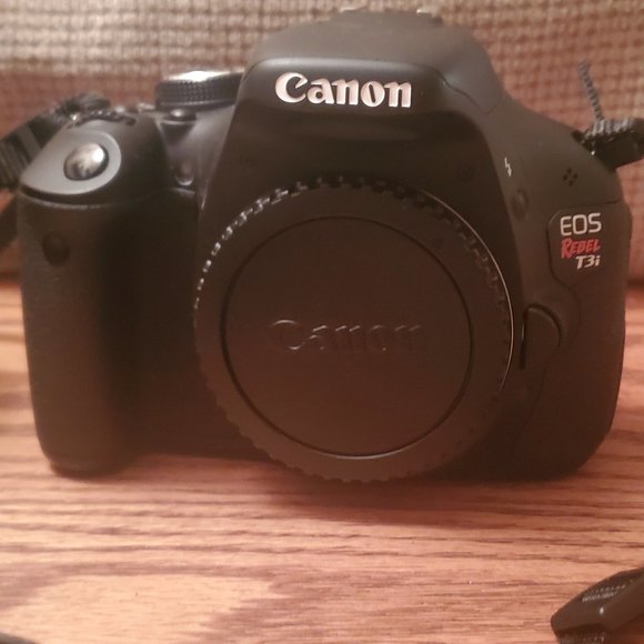 CANON REBEL EOS T3I DIGITAL CAMERA EXTRAS